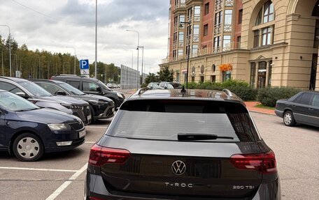 Volkswagen T-Roc I, 2022 год, 1 880 000 рублей, 5 фотография