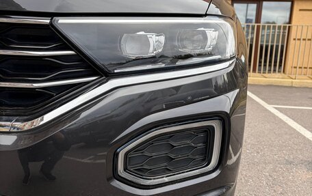 Volkswagen T-Roc I, 2022 год, 1 880 000 рублей, 10 фотография