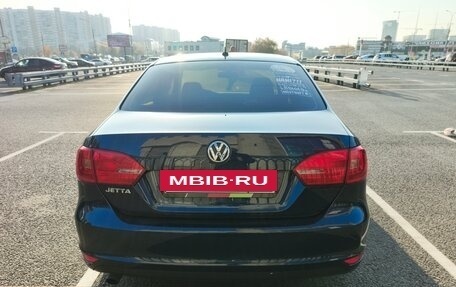 Volkswagen Jetta VII, 2012 год, 880 000 рублей, 5 фотография