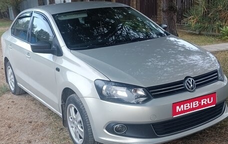 Volkswagen Polo VI (EU Market), 2011 год, 650 000 рублей, 1 фотография