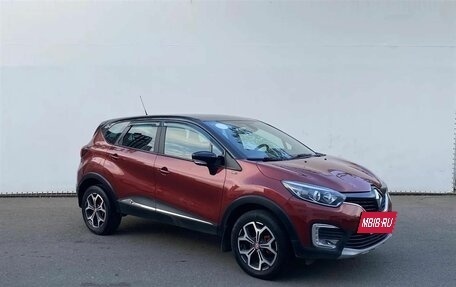 Renault Kaptur I рестайлинг, 2018 год, 1 245 000 рублей, 3 фотография