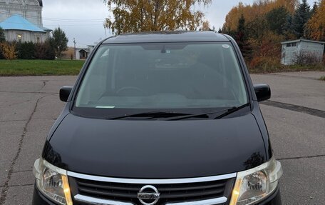 Nissan Serena III, 2005 год, 890 000 рублей, 2 фотография