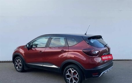 Renault Kaptur I рестайлинг, 2018 год, 1 245 000 рублей, 7 фотография