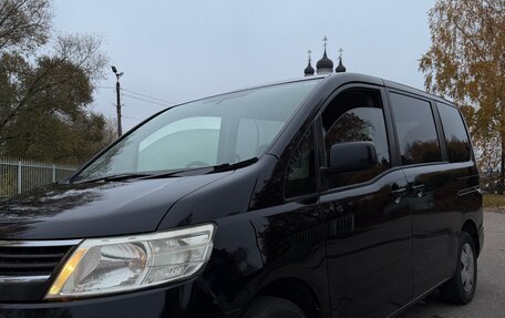 Nissan Serena III, 2005 год, 890 000 рублей, 12 фотография