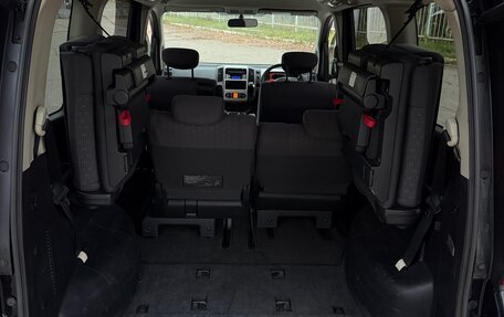 Nissan Serena III, 2005 год, 890 000 рублей, 16 фотография