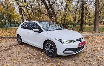Volkswagen Golf VIII, 2022 год, 2 740 000 рублей, 1 фотография