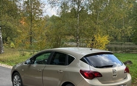Opel Astra J, 2012 год, 550 000 рублей, 6 фотография