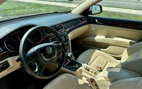 Skoda Superb III рестайлинг, 2012 год, 1 030 000 рублей, 11 фотография