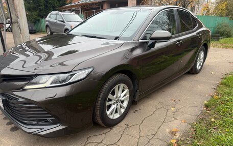 Toyota Camry, 2020 год, 3 200 000 рублей, 3 фотография
