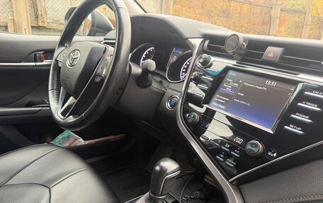 Toyota Camry, 2020 год, 3 200 000 рублей, 16 фотография