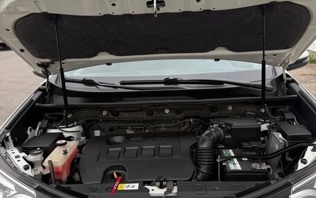 Toyota RAV4, 2017 год, 2 699 000 рублей, 6 фотография