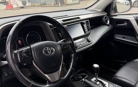 Toyota RAV4, 2017 год, 2 699 000 рублей, 18 фотография