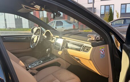 Porsche Macan I рестайлинг, 2017 год, 3 100 000 рублей, 8 фотография