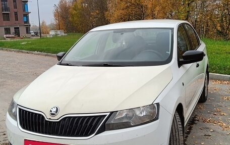 Skoda Rapid I, 2014 год, 540 000 рублей, 2 фотография