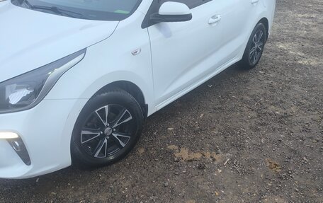 KIA Rio III рестайлинг, 2017 год, 1 250 000 рублей, 2 фотография