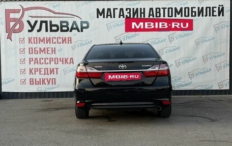 Toyota Camry, 2017 год, 2 099 000 рублей, 5 фотография