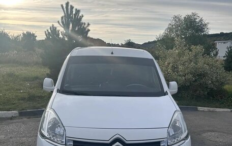 Citroen Berlingo II рестайлинг, 2012 год, 820 000 рублей, 1 фотография