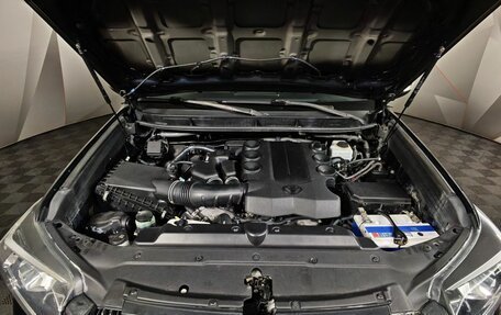 Toyota Land Cruiser Prado 150 рестайлинг, 2013 год, 2 649 000 рублей, 11 фотография