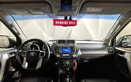 Toyota Land Cruiser Prado 150 рестайлинг, 2013 год, 2 649 000 рублей, 14 фотография