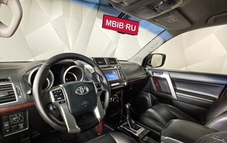 Toyota Land Cruiser Prado 150 рестайлинг, 2013 год, 2 649 000 рублей, 19 фотография