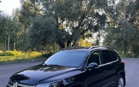 Volkswagen Tiguan I, 2013 год, 1 330 000 рублей, 2 фотография