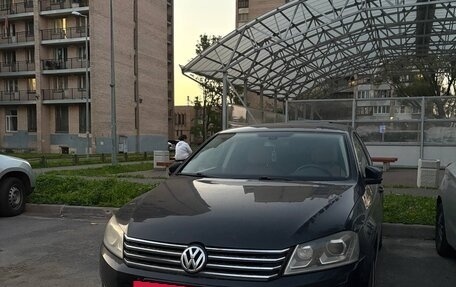 Volkswagen Passat B7, 2013 год, 900 000 рублей, 11 фотография