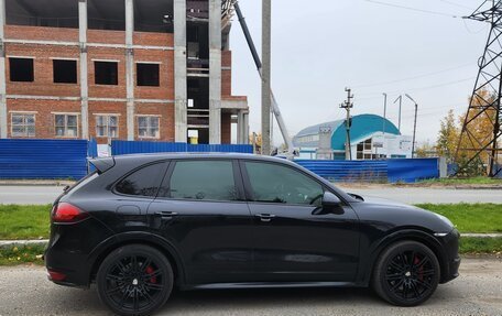 Porsche Cayenne III, 2012 год, 2 600 000 рублей, 2 фотография