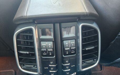 Porsche Cayenne III, 2012 год, 2 600 000 рублей, 9 фотография