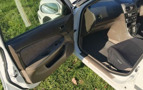 Nissan Sunny B15, 2000 год, 300 000 рублей, 5 фотография