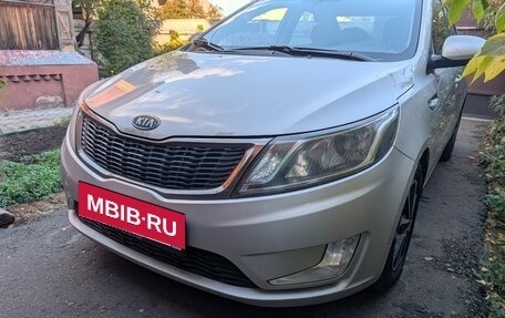 KIA Rio III рестайлинг, 2012 год, 880 000 рублей, 1 фотография