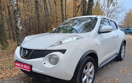 Nissan Juke II, 2012 год, 870 000 рублей, 1 фотография
