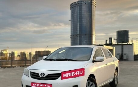 Toyota Corolla, 2013 год, 980 000 рублей, 1 фотография