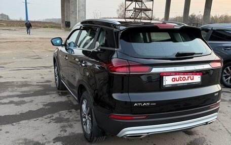 Geely Atlas, 2024 год, 2 200 000 рублей, 5 фотография