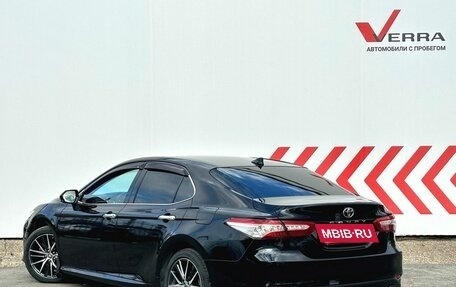 Toyota Camry, 2019 год, 3 050 000 рублей, 3 фотография
