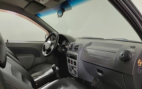 Renault Logan I, 2007 год, 245 000 рублей, 13 фотография