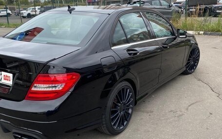 Mercedes-Benz C-Класс, 2011 год, 1 300 000 рублей, 5 фотография