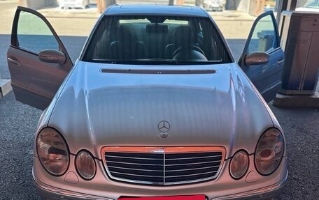 Mercedes-Benz E-Класс, 2004 год, 1 200 000 рублей, 2 фотография