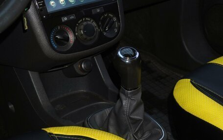 Opel Corsa D рестайлинг _i, 2008 год, 448 000 рублей, 17 фотография