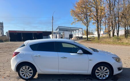 Opel Astra J, 2013 год, 770 000 рублей, 10 фотография