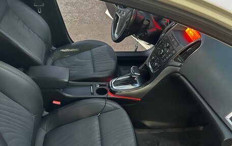 Opel Astra J, 2013 год, 770 000 рублей, 14 фотография