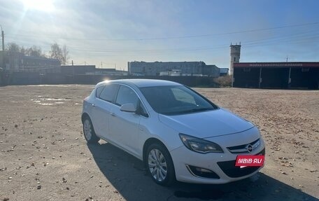 Opel Astra J, 2013 год, 770 000 рублей, 9 фотография