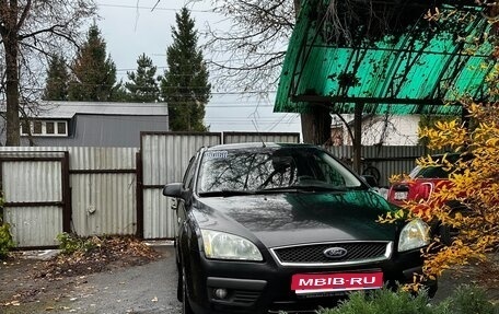 Ford Focus II рестайлинг, 2005 год, 360 000 рублей, 1 фотография