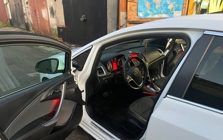Opel Astra J, 2013 год, 770 000 рублей, 19 фотография
