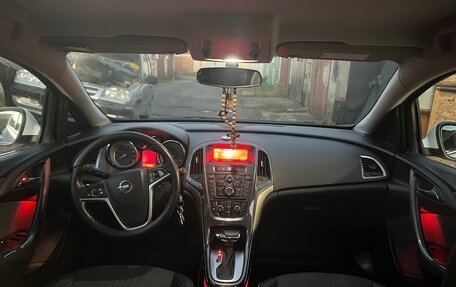 Opel Astra J, 2013 год, 770 000 рублей, 27 фотография