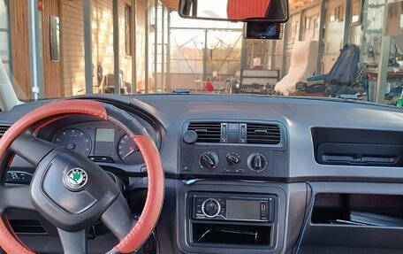 Skoda Fabia II, 2012 год, 394 000 рублей, 8 фотография