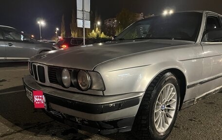BMW 5 серия, 1991 год, 385 000 рублей, 11 фотография