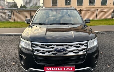 Ford Explorer V рестайлинг, 2018 год, 2 800 000 рублей, 4 фотография