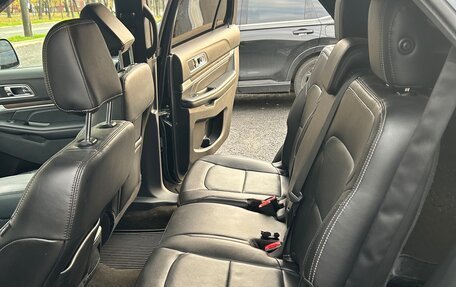 Ford Explorer V рестайлинг, 2018 год, 2 800 000 рублей, 13 фотография