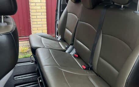 Hyundai H-1 II рестайлинг, 2014 год, 1 850 000 рублей, 12 фотография