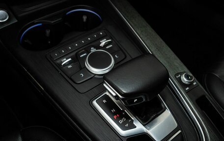 Audi A4, 2019 год, 2 298 000 рублей, 12 фотография